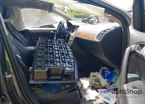 2015 Audi Q7 3.0T S Line Prestige z USA, uszkodzony, nr VIN WA1DGAFE8FD014987